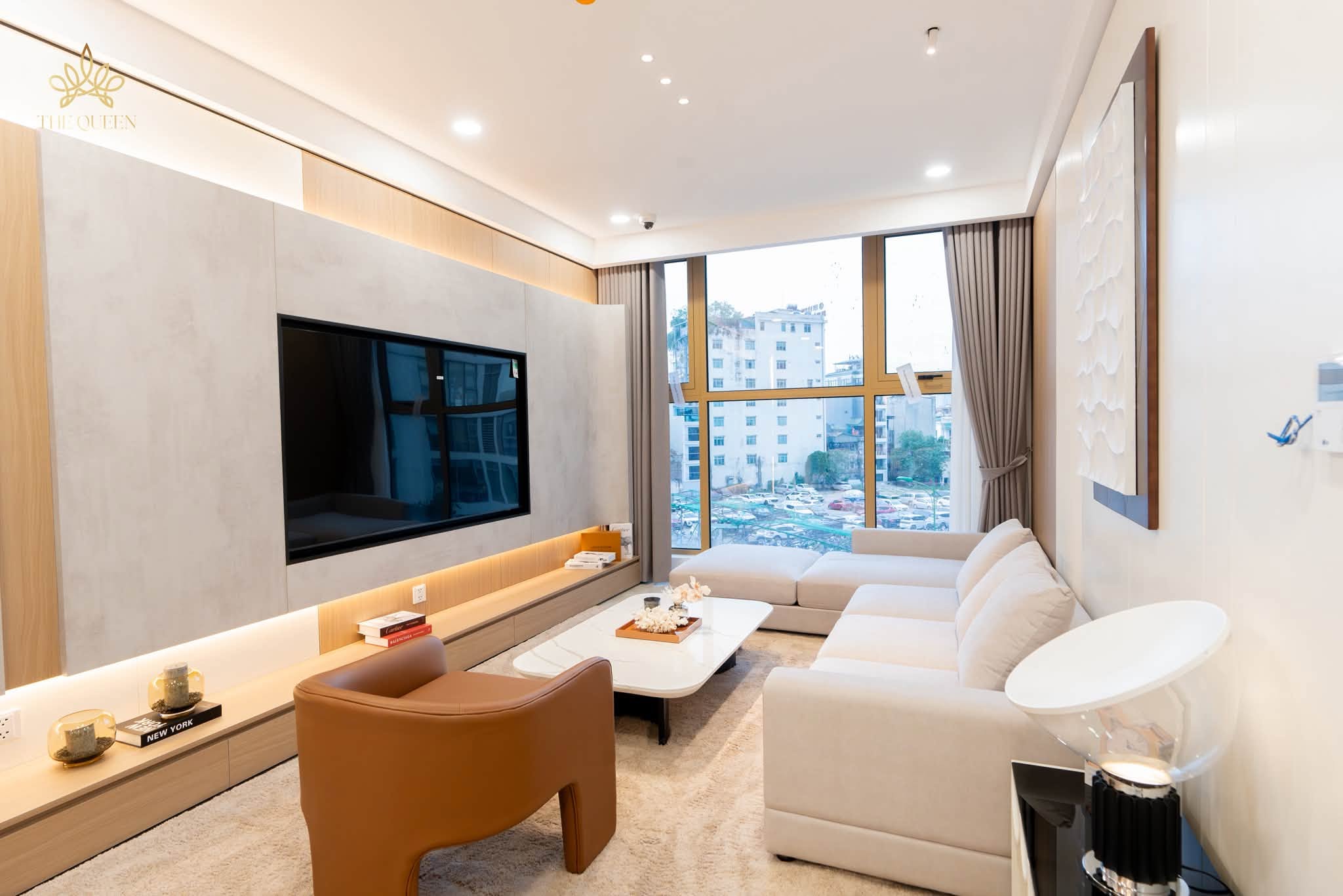 căn hộ mẫu the queen 360 giải phóng